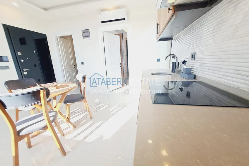 Purchase  Apartment 1+1 furnished with views of the sea and the historical fortress - the center of Alanya 3 