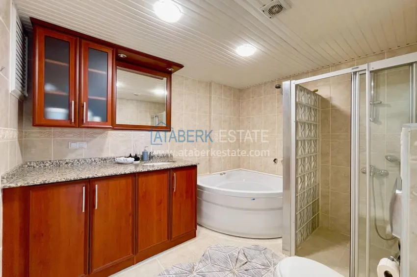 Purchase  Apartment in the center of Alanya - 2 bedrooms, furniture, open views of the sea and mountains 3 