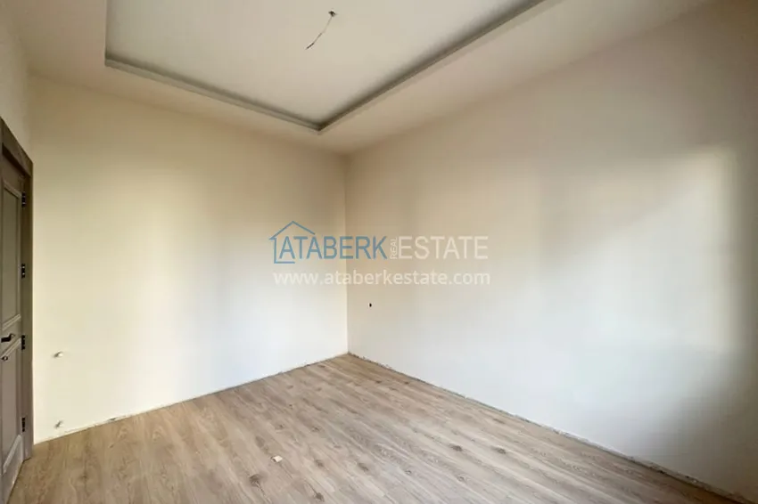 Purchase Apartment 1+1 with finishing in 300 meters from the sea Tomyuk district - Mersin 9 