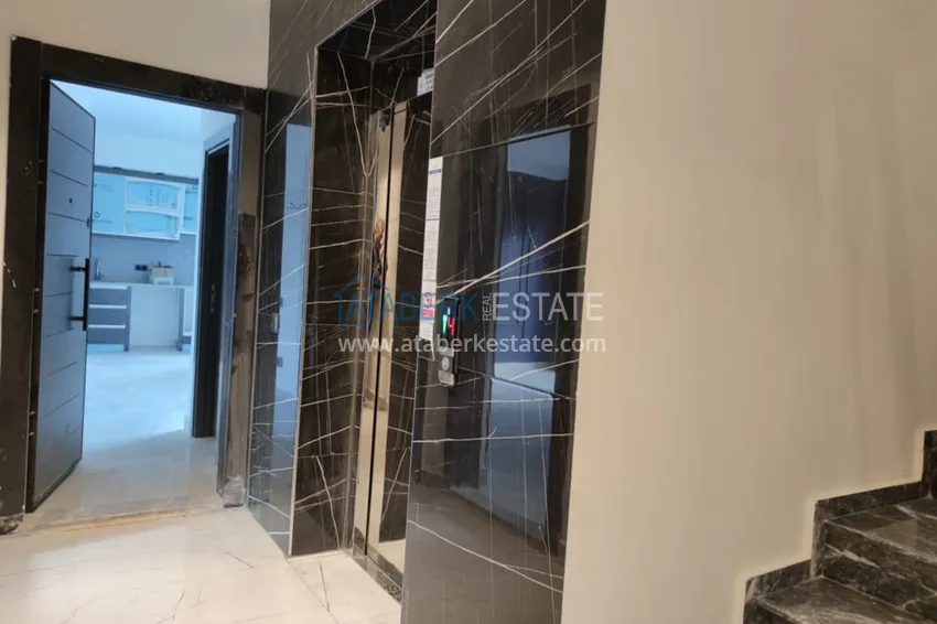 One bedroom apartment with furniture in Mahmutlar district, Alanya 15