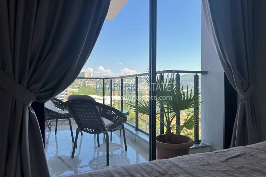 Purchase Furnished apartment in Mahmutlar from the owner with sea and mountain views 11 