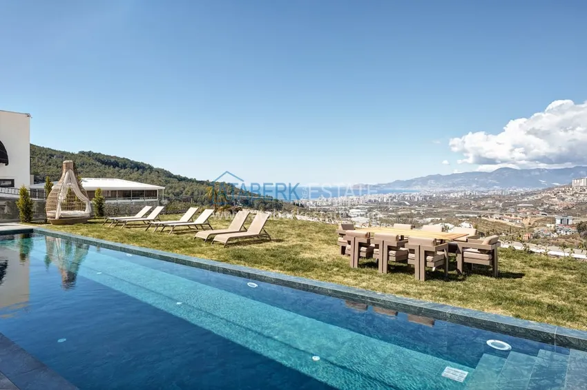 Luxury villa complex with panoramic views in Kargicak, Alanya 12 