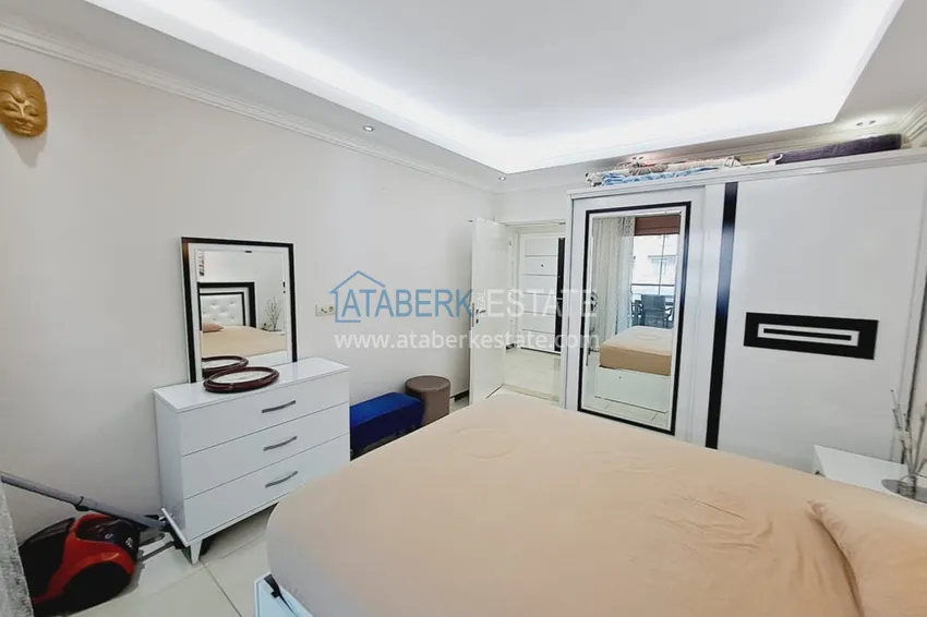 Purchase  One bedroom apartment with furniture and a glazed balcony in Oba, Alanya 13 