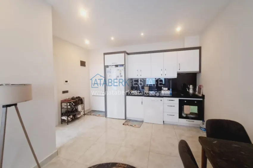 Purchase One-bedroom apartment in the center of Alanya directly from the owner - Cleopatra Beach area 2