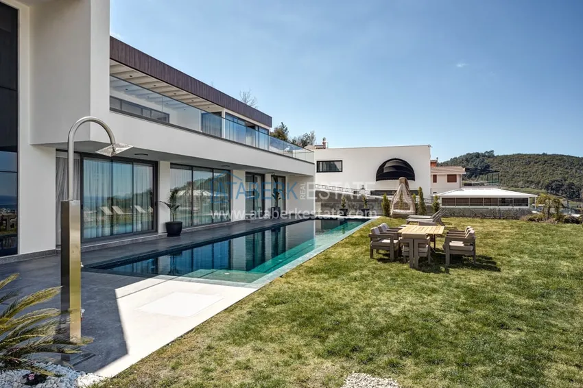 Luxury villa complex with panoramic views in Kargicak, Alanya 4 