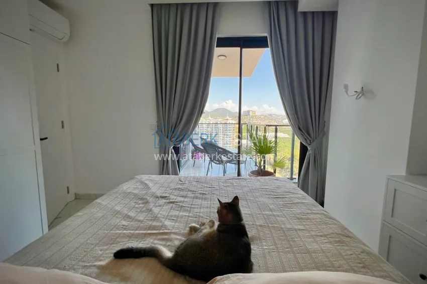 Purchase Furnished apartment in Mahmutlar from the owner with sea and mountain views 10 