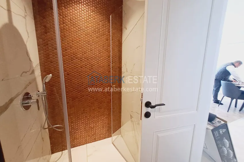 Purchase  Compact one-bedroom apartment on the beachfront in the center of Alanya — Keykubat beach 11 