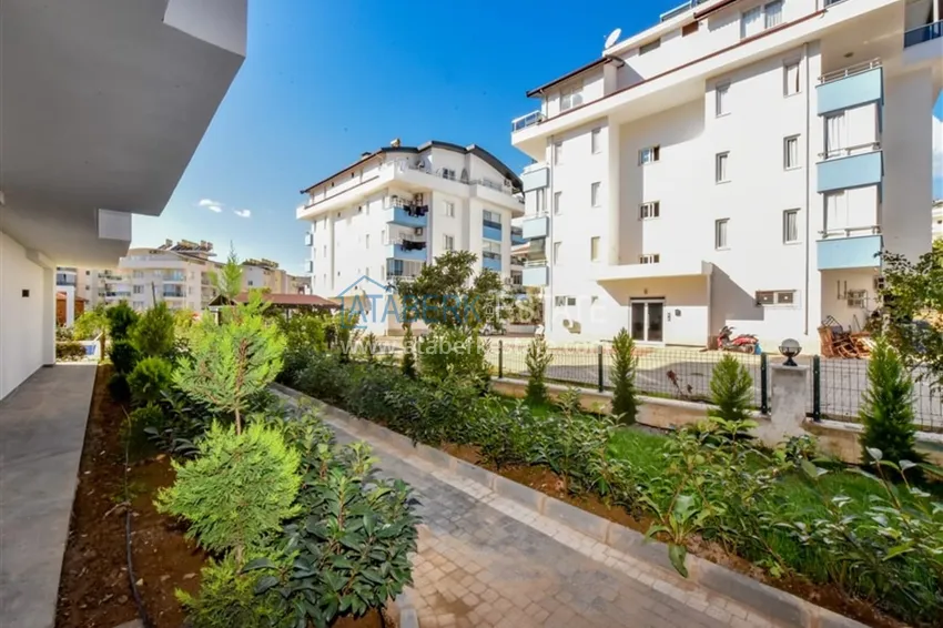 Real estate under construction suitable for citizenship and residence permits — Antalya, Muratpasa, Yildiz 14 