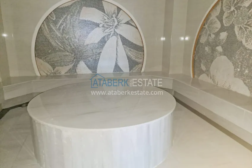 Compact one-bedroom apartment on the beachfront in the center of Alanya — Keykubat beach 18 