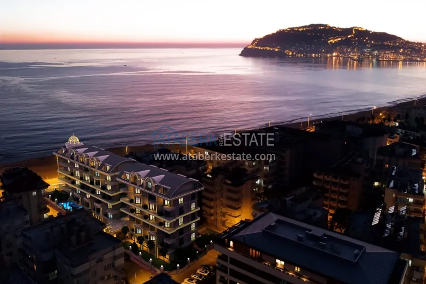 Compact one-bedroom apartment on the beachfront in the center of Alanya — Keykubat beach 1 