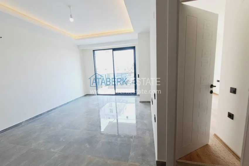 Purchase One bedroom apartment with finishing from the owner - new building, Avsallar, Alanya 2 