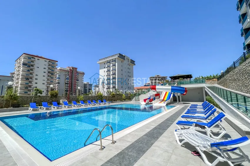 Furnished apartment in Mahmutlar, in a young residential complex  3 
