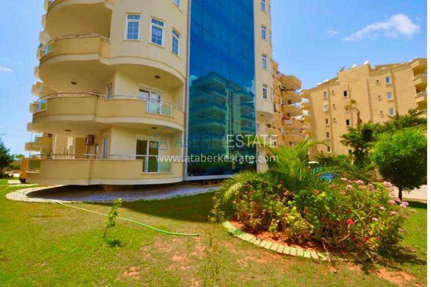 Linear apartment 3+1 on the first coastline in Tosmur area. The property is suitable for residence permit  4 