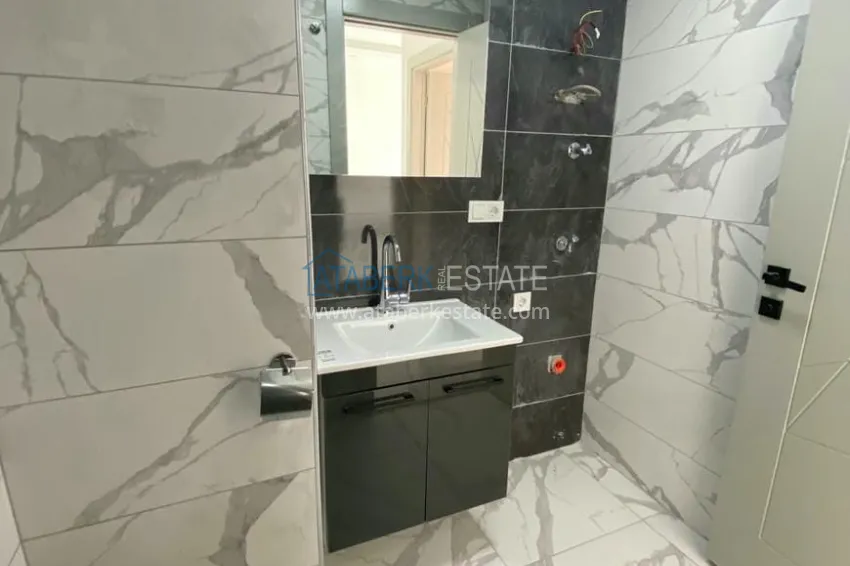 Apartments at affordable prices from the developer in Mahmutlar 11