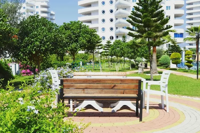 1+1 apartment with furniture and a glazed balcony 450 meters from the sea — Mahmutlar, Alanya 12 