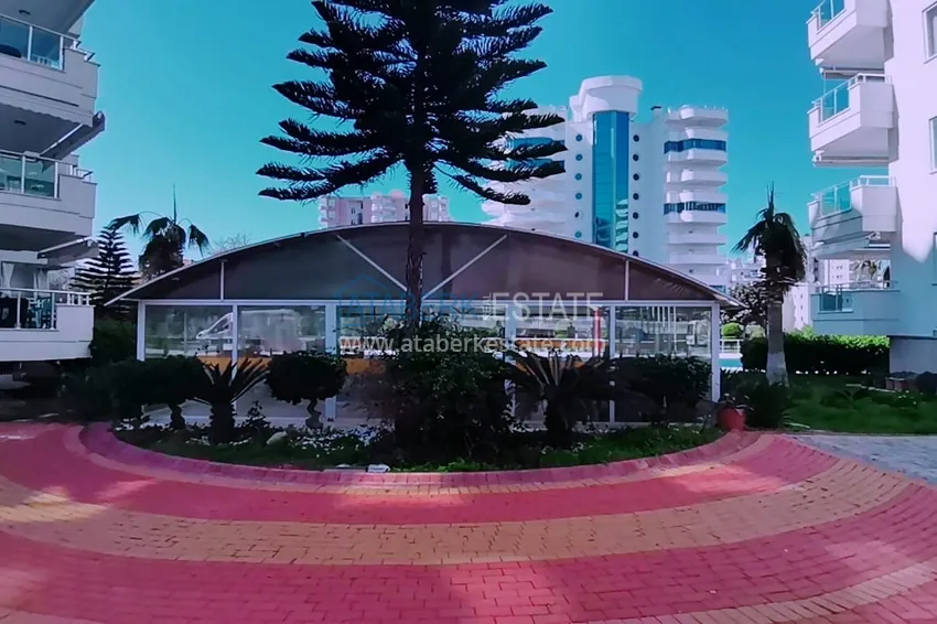 1+1 apartment with furniture and a glazed balcony 450 meters from the sea — Mahmutlar, Alanya 14 