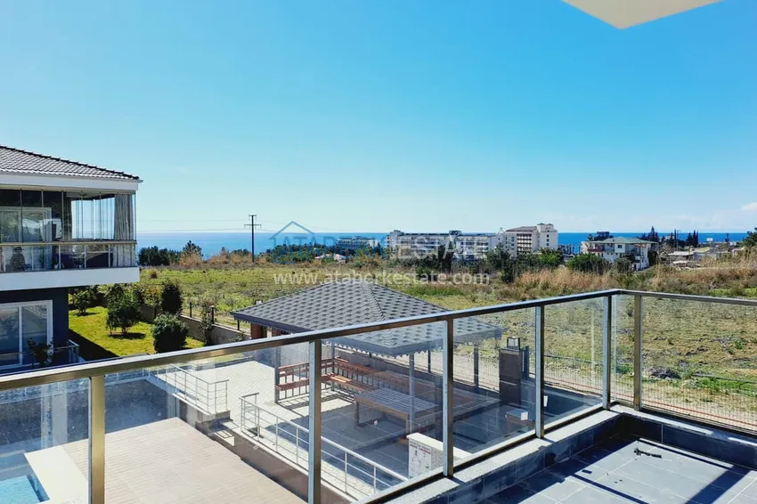 Purchase Apartment with an installment plan of up to 3 months 250 meters from the sea — Alanya, Incekum district 17