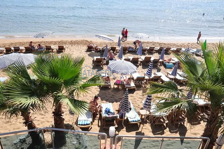 Apartment in Avsallar in a complex with a private beach, furnished with sea views  16 