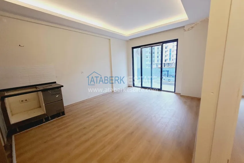 Purchase  One bedroom apartment in Mahmutlar with installments  2 