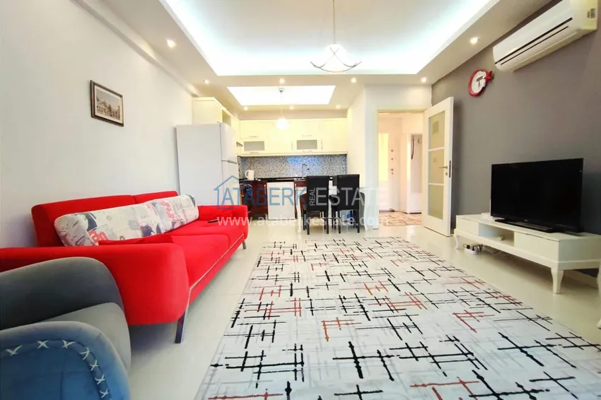 Purchase 1+1 apartment with furniture and a glazed balcony 450 meters from the sea — Mahmutlar, Alanya 3 