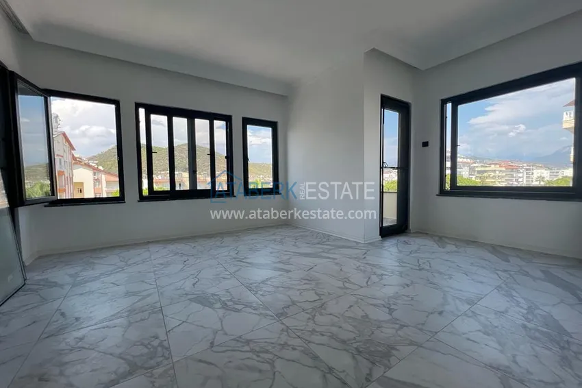 Purchase  City apartment with a glazed balcony after renovation in Gazipasa 3 