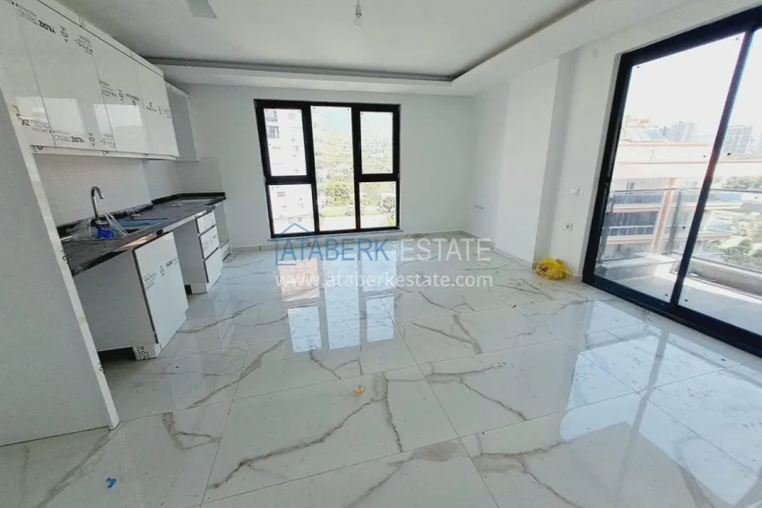 Purchase 1+1 apartment from the owner in a new residential complex - Mahmutlar district, Alanya, 52 m2, 4th floor 5 