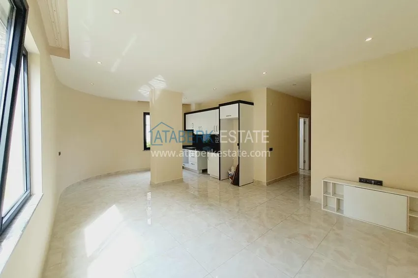 Purchase  One bedroom apartment in the center of Alanya - Cleopatra beach area  4 