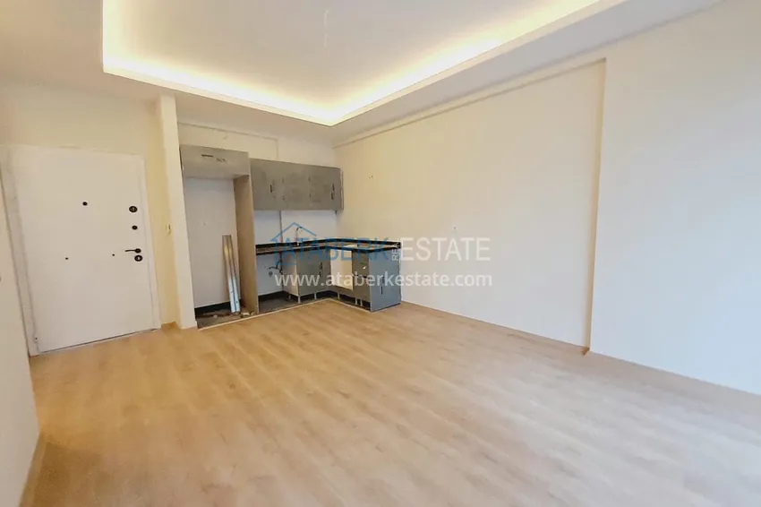 Purchase  One bedroom apartment in Mahmutlar with installments  5 