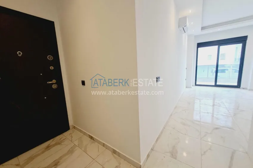 Purchase Urgent sale! 1+1 apartment from the owner in a new building - Mahmutlar district, Alanya 1