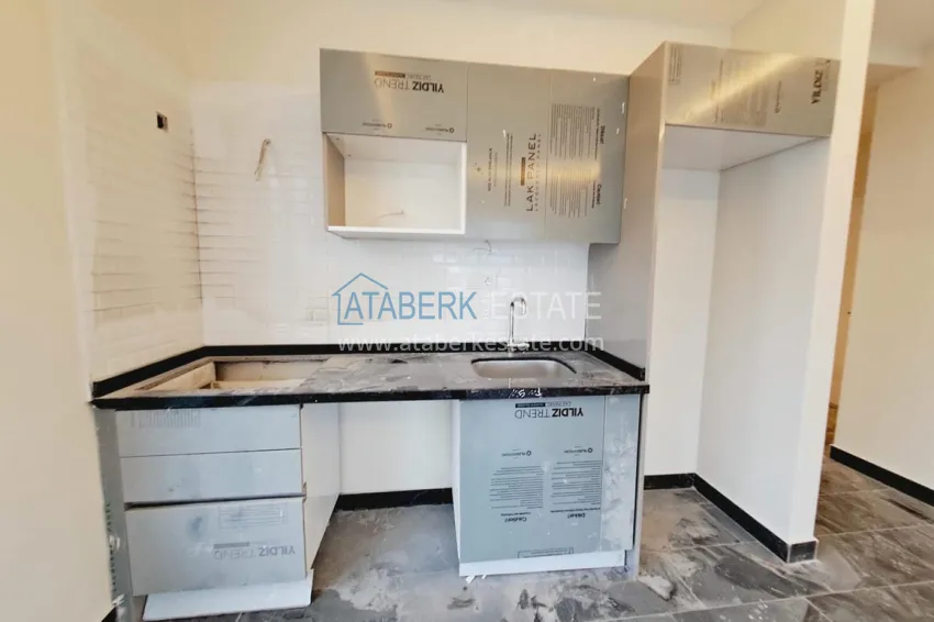 Purchase Apartment 1 + 1 from an investor in Mahmutlar in a residential complex under construction 6 