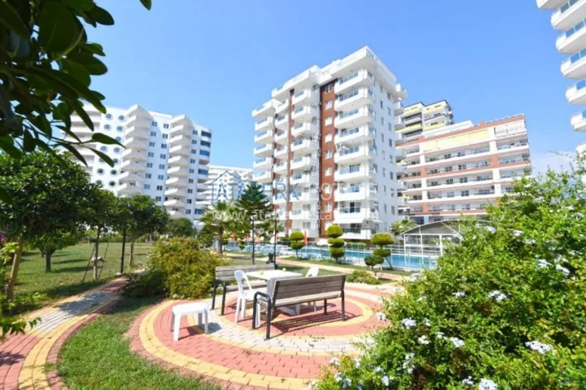 1+1 apartment with furniture and a glazed balcony 450 meters from the sea — Mahmutlar, Alanya 7 