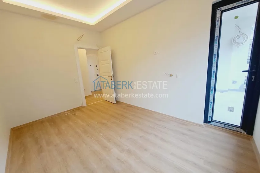 Purchase  One bedroom apartment in Mahmutlar with installments  8 