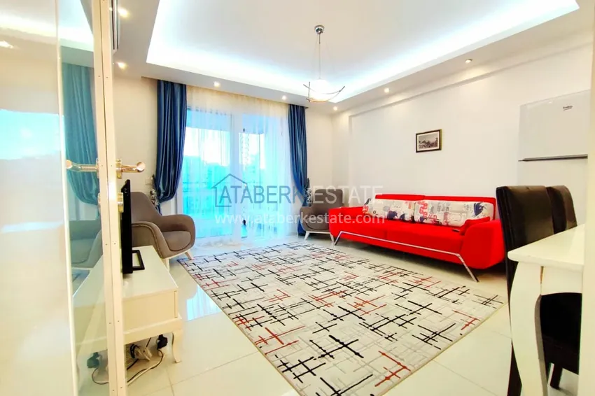 Purchase 1+1 apartment with furniture and a glazed balcony 450 meters from the sea — Mahmutlar, Alanya 8 