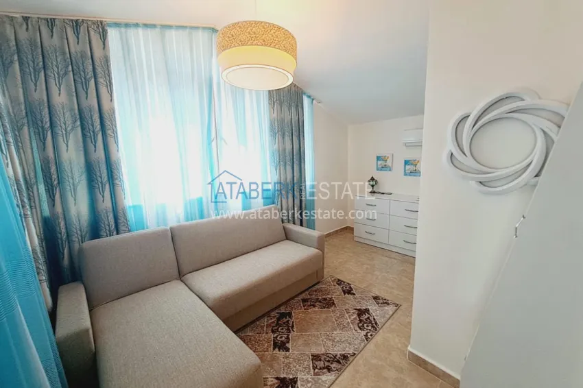 Purchase Furnished penthouses with glazed balconies in the center of Alanya - Cleopatra beach area 11 