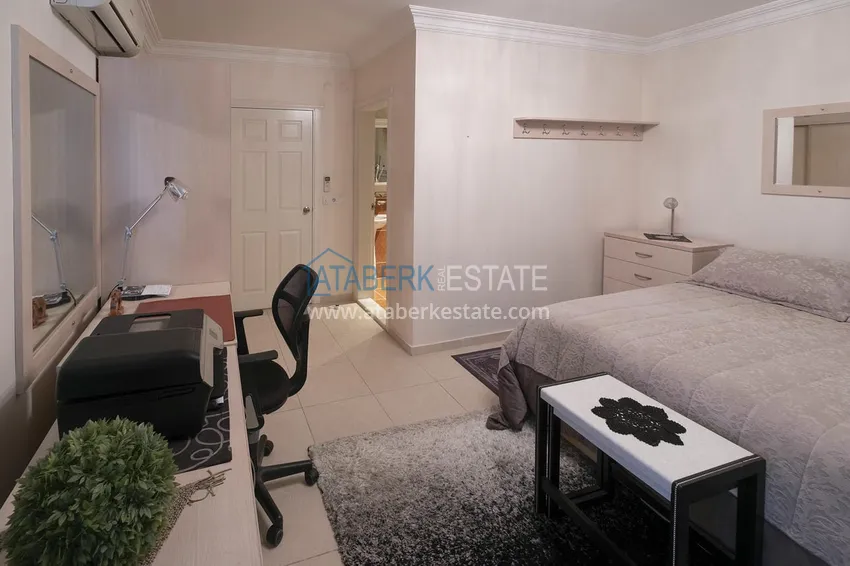 Purchase  Apartment 2+1 with furniture, glazed balcony and sea view, Alanya center 13 