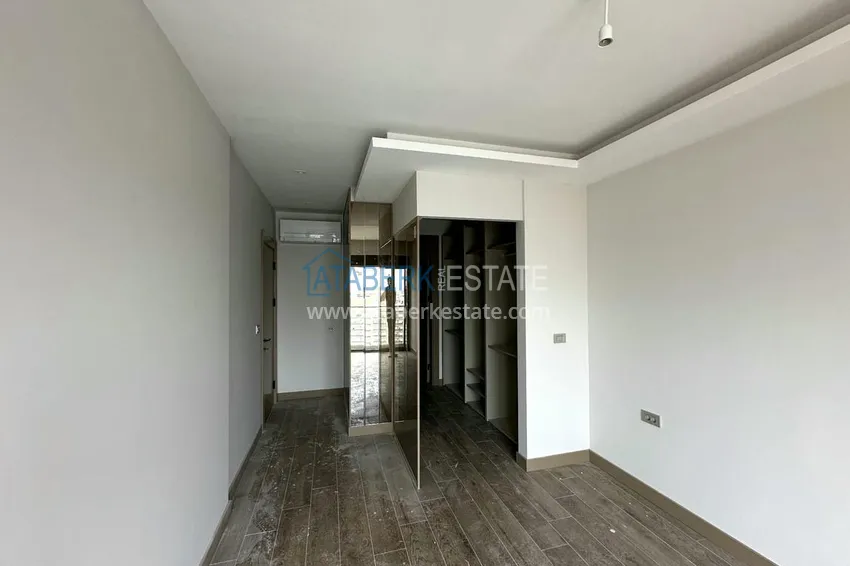 Purchase  Apartment with a separate kitchen, dressing room and sea view in a premium complex — Antalya, Kepez 16 