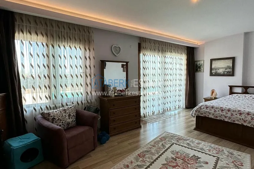 Purchase Garden duplex overlooking the sea and the fortress in the center of Alanya — suitable for citizenship and residence permits 22 