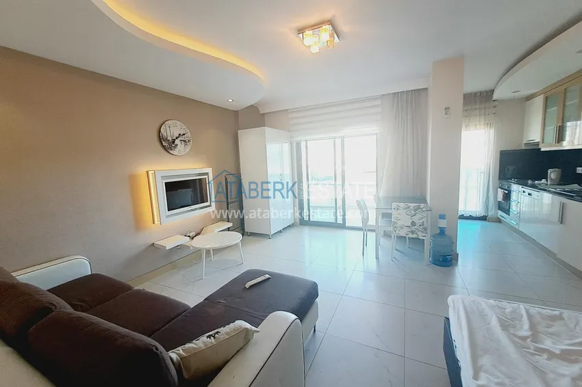 Purchase  Cozy studio apartment in a luxury complex in the center of Alanya - Cleopatra beach area 1 