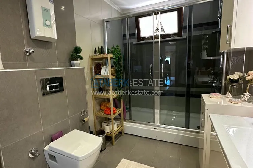 Purchase Garden duplex overlooking the sea and the fortress in the center of Alanya — suitable for citizenship and residence permits 31 