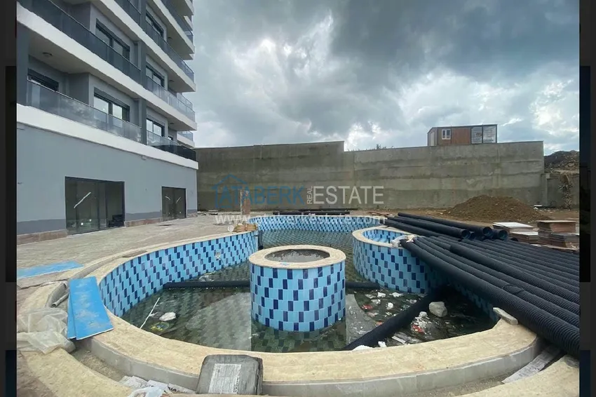 Apartment in Mahmutlar from an investor in a residential complex under construction 2 