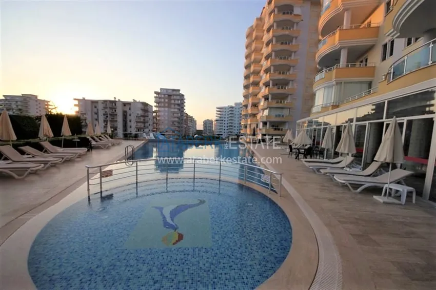 An offer from the owner! Three-room apartment with furniture in Alanya, Mahmutlar district 2 