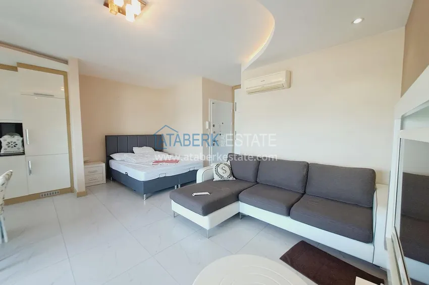 Purchase  Cozy studio apartment in a luxury complex in the center of Alanya - Cleopatra beach area 2 