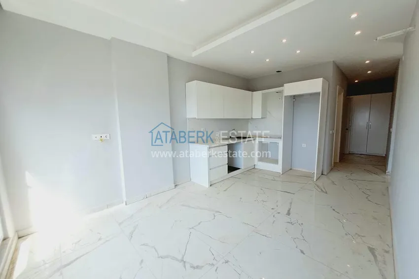 Purchase  Three-room apartment from the owner with a fine finish and sea view in Avsallar, Alanya 2 