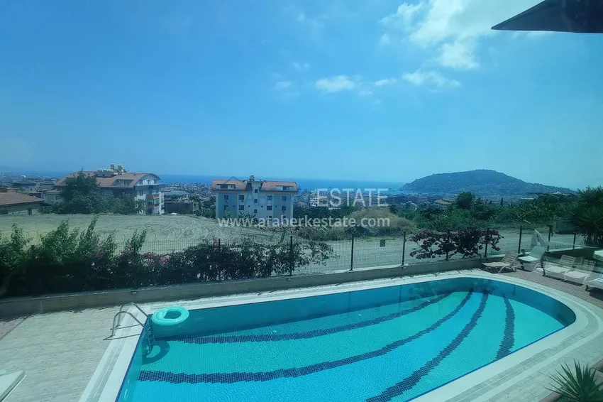 Purchase Garden duplex overlooking the sea and the fortress in the center of Alanya — suitable for citizenship and residence permits 39 