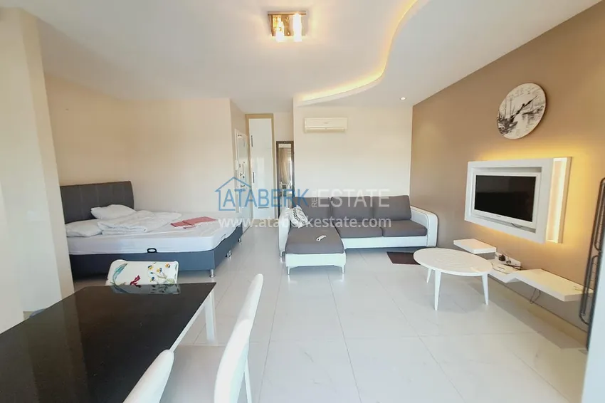 Purchase  Cozy studio apartment in a luxury complex in the center of Alanya - Cleopatra beach area 3 