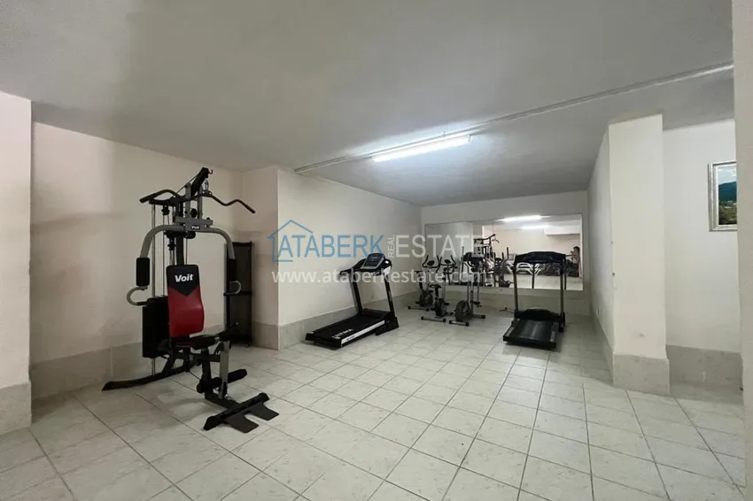 Apartment 2+1 with furniture, glazed balcony and sea view, Alanya center 7 