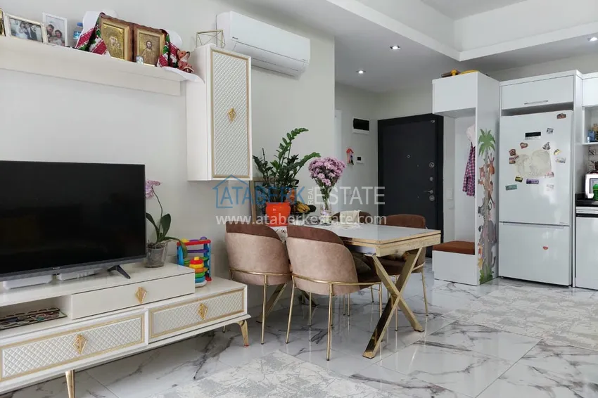 Purchase Turnkey two-room apartment with glazed balcony in Alanya, Avsallar district 7 