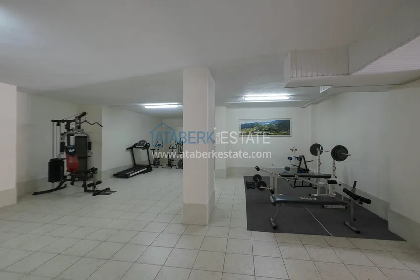 Apartment 2+1 with furniture, glazed balcony and sea view, Alanya center 9 