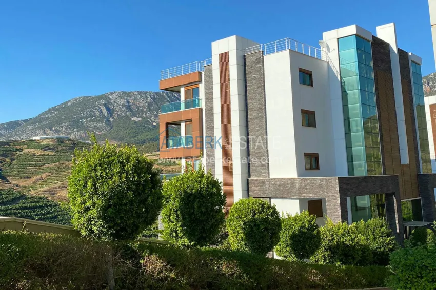 Stylish 3+1 linear apartment with panoramic views in a picturesque corner of Alanya — Mahmutlar district 10 
