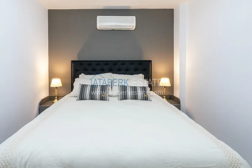 Purchase Turnkey apartment on the beachfront in Alanya, Oba district. Suitable for a residence permit 10 